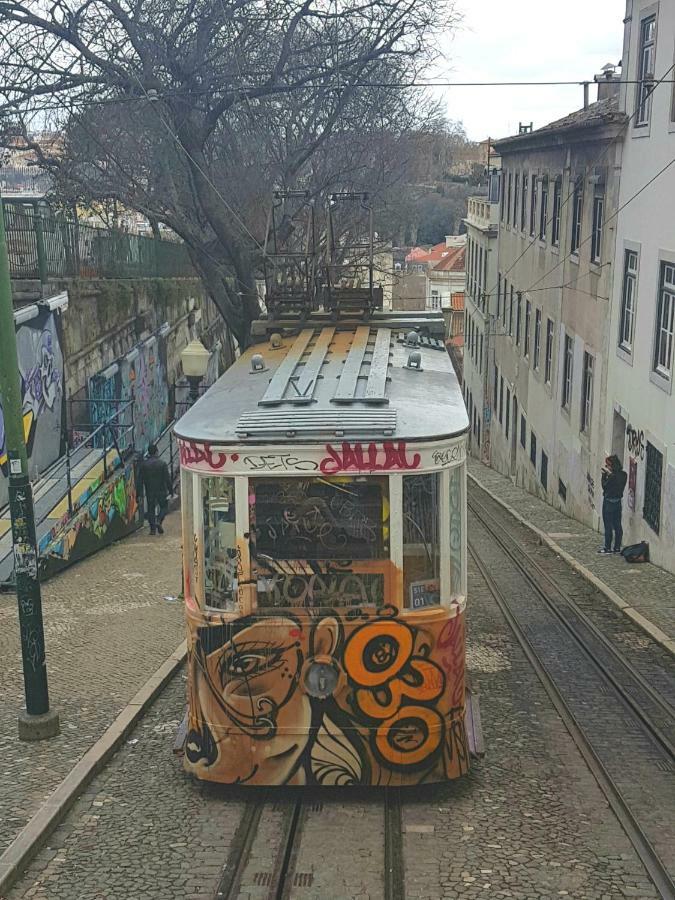 Апартаменты Bairro Alto Лиссабон Экстерьер фото